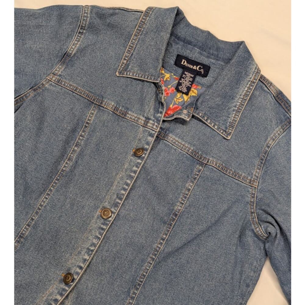Denim & Co Vintage Floral Embroidered Denim Jean Jacket Women's Size Medium - Picture 2 of 9